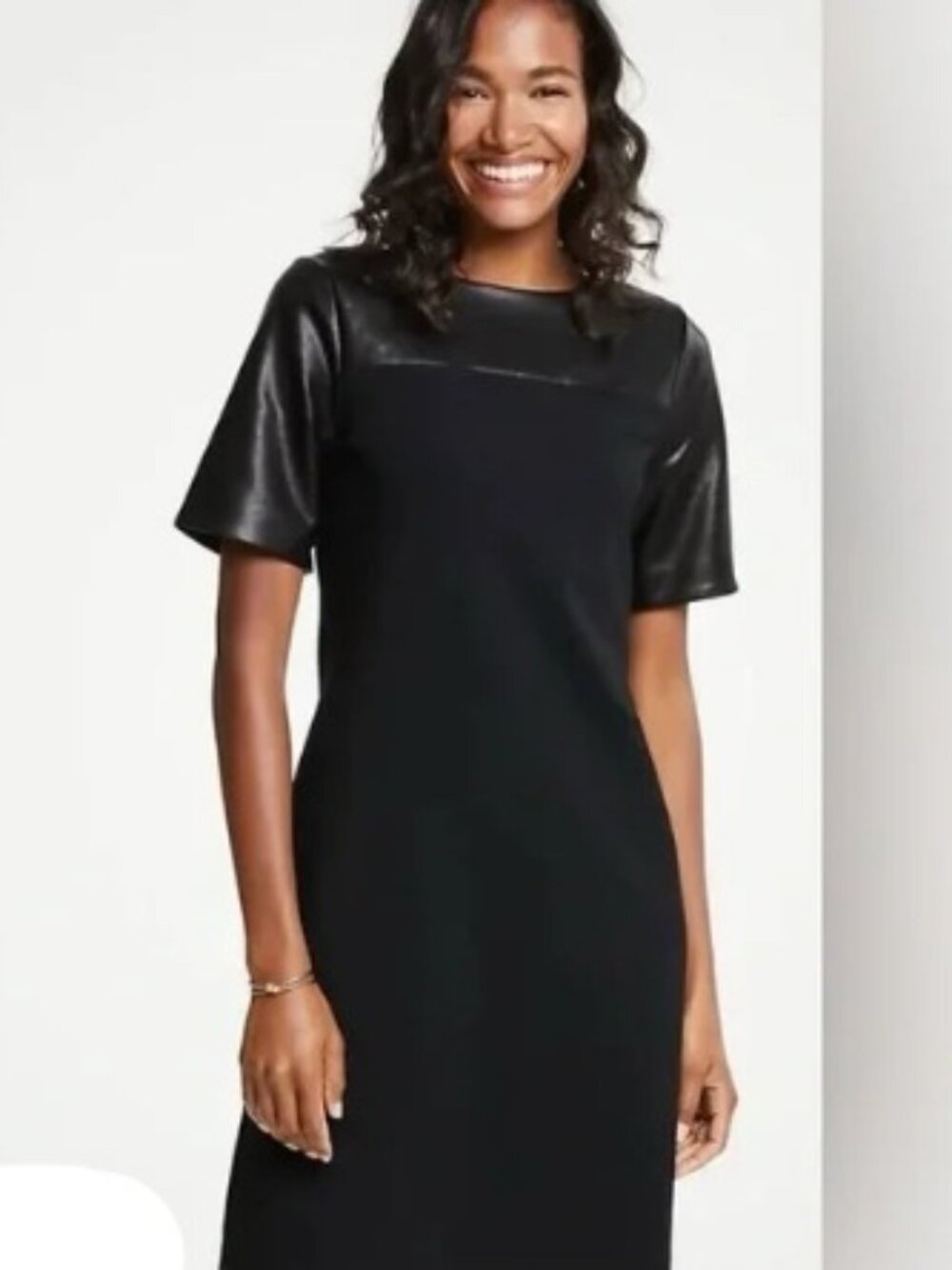 Ann Taylor Sheath Dress With Faux Leather Top & Sleeves Size 6